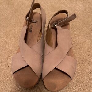 Clarks Women's Taupe Wedge Sandals